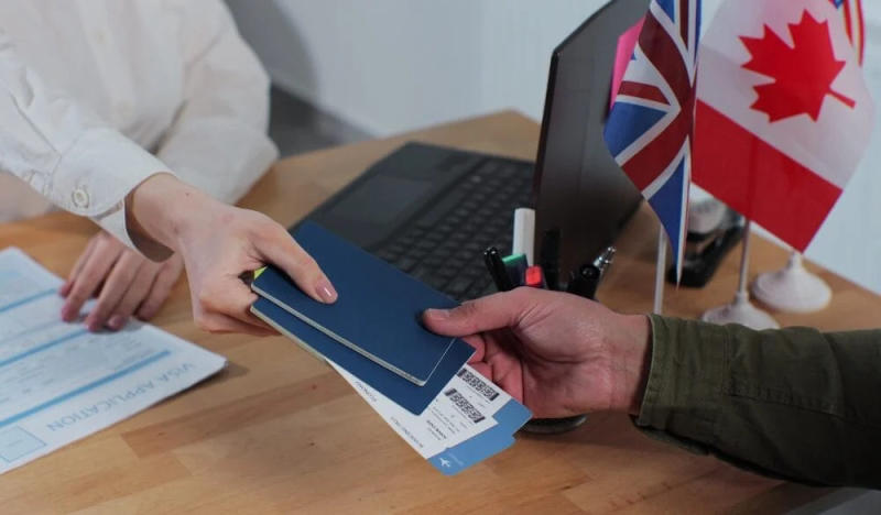 Mỗi hồ sơ visa Canada sẽ được một tư vấn viên phụ trách riêng 